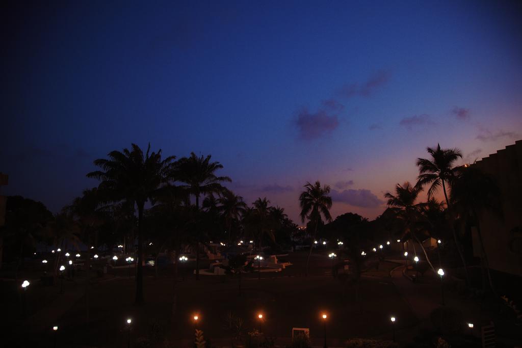 Heden Golf Hotel Abidjan Buitenkant foto
