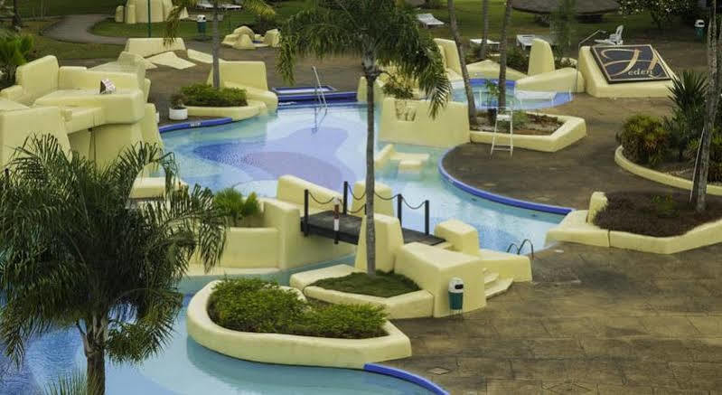 Heden Golf Hotel Abidjan Buitenkant foto